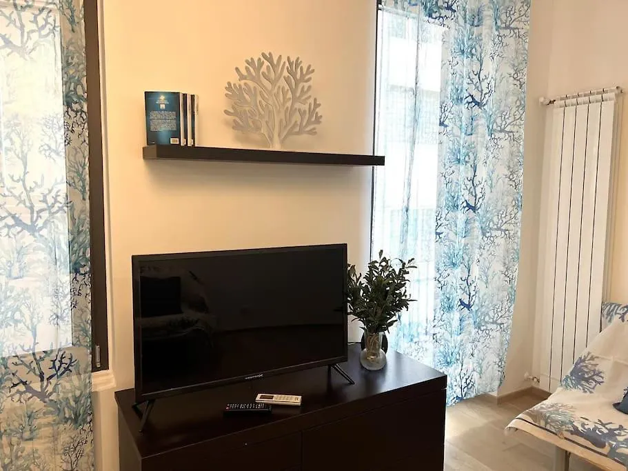 Chagall-Bozzi 59 Bari Apartman