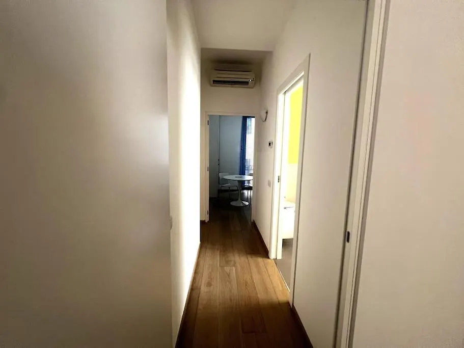 Chagall-Bozzi 59 Bari Apartman